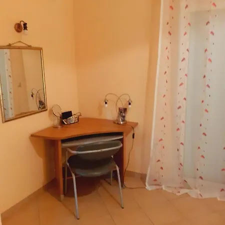 Tzil Apartmán *