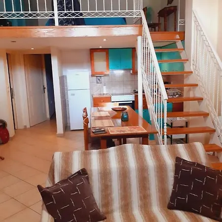 Apartment Tzil *