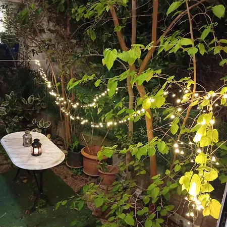 Tzil Apartment Kyparissia
